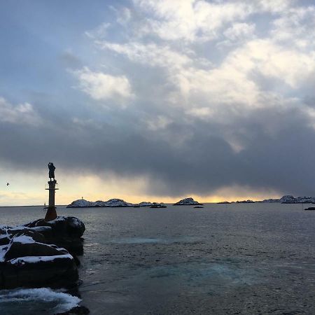Svinoya, Hyggelig Leilighet Svolvaer Luaran gambar