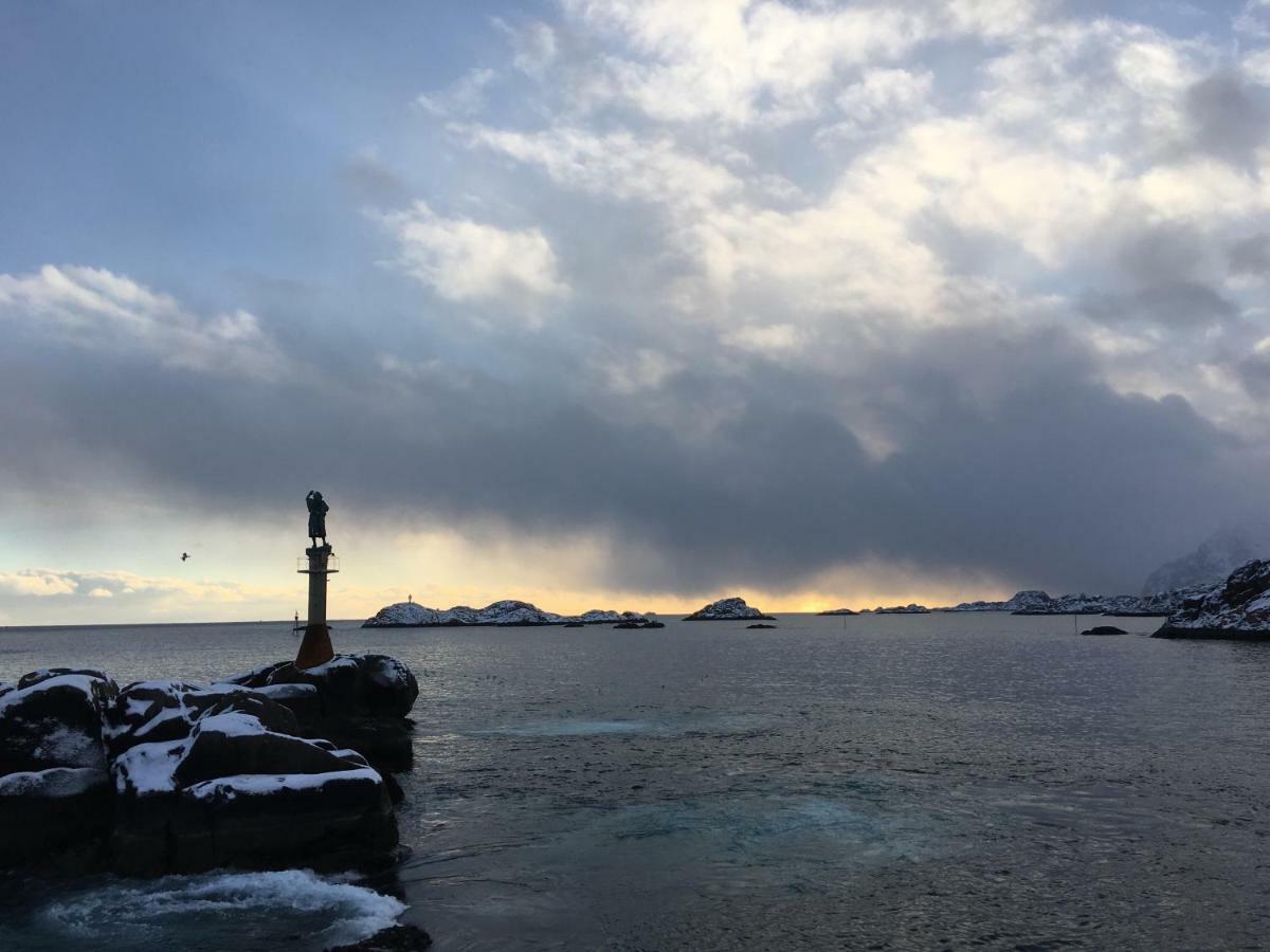 Svinoya, Hyggelig Leilighet Svolvaer Luaran gambar