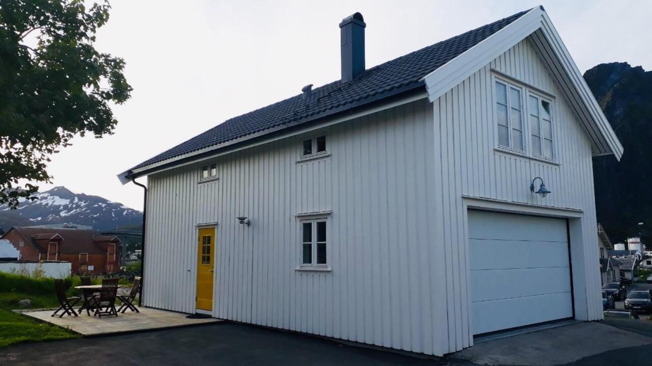 Svinoya, Hyggelig Leilighet Svolvaer Luaran gambar
